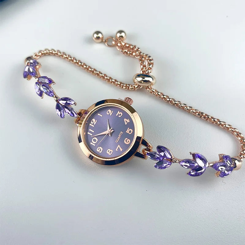 New Fashion Heart-shaped Ribbon-Strap Diamond-Studded Flower Watch for Women with Adjustable Bracelet