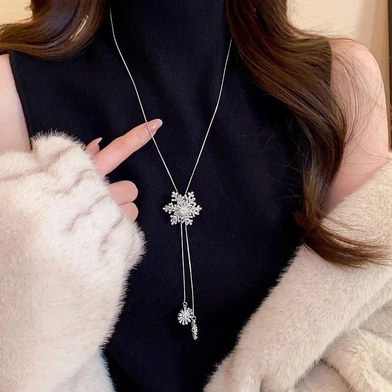 Sparkling Rhinestone Rotatable Snowflake Long Tassel Necklace For Women Crystal Zircon Pearl Cross Choker Girl Christmas Jewelry